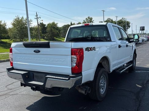 Used 2022 Ford F250 XL w/ Power Equipment Group AWD/4WD image 3