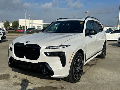 New 2026 BMW X7 M60i w/ Executive Package