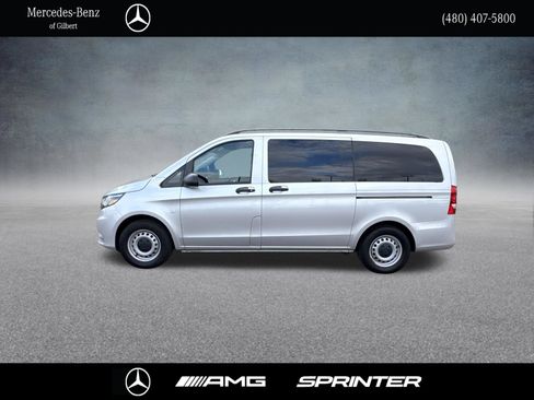 Used 2023 Mercedes-Benz Metris Passenger image 2