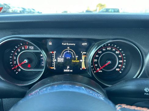 Used 2022 Jeep Gladiator Mojave w/ Trailer Tow Package image 12