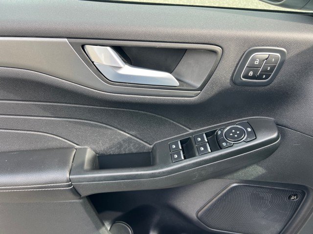 Used 2023 Ford Escape Active w/ Tech Pack #2 AWD/4WD image 10