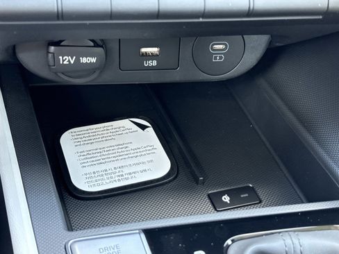 New 2026 Hyundai Elantra Limited FWD image 26