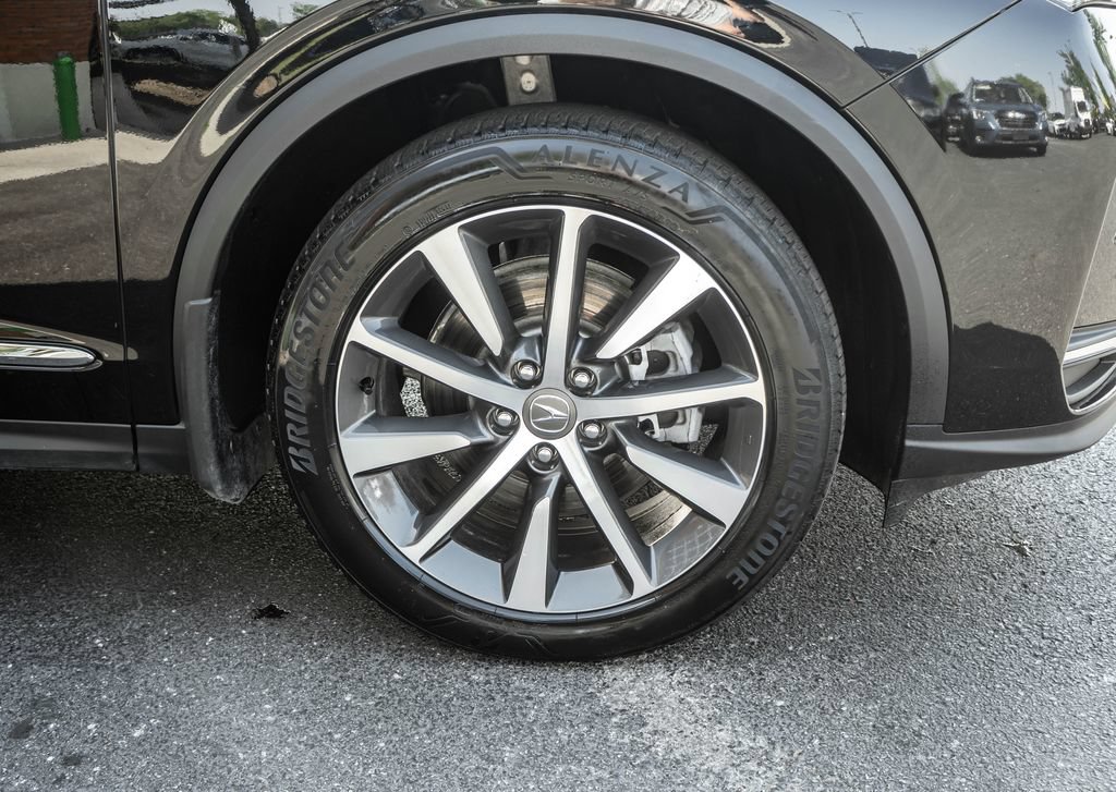 Used 2025 Acura MDX w/ Technology Package AWD/4WD image 4