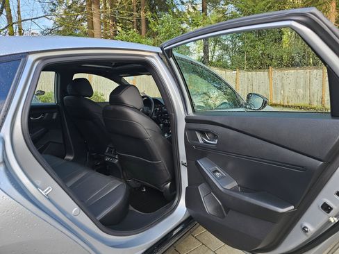 Certified 2025 Honda Accord Sport image 11
