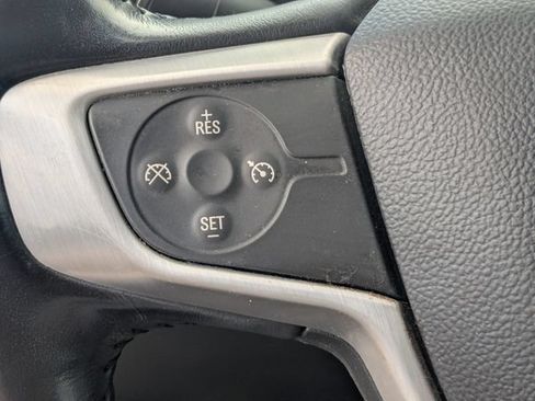 Used 2019 GMC Acadia SLT FWD image 17