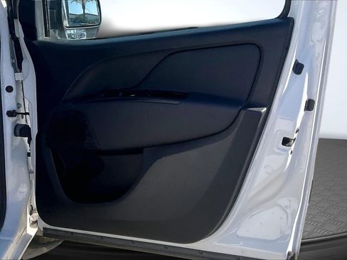 Used 2017 RAM ProMaster City Tradesman SLT w/ Rear Back-up Camera Group image 24