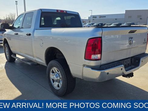 Used 2018 RAM 2500 Tradesman w/ Chrome Appearance Group image 3