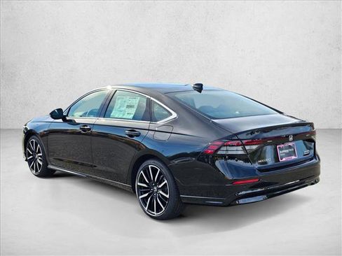 New 2025 Honda Accord Touring image 7