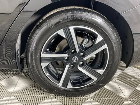 Used 2024 Nissan Sentra SV FWD image 9