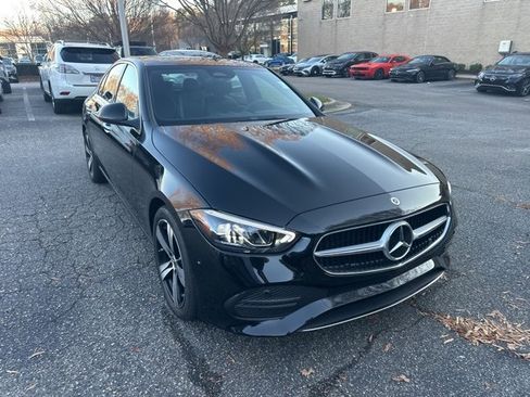 Used 2025 Mercedes-Benz C 300 Sedan image 3