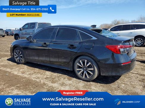 Used 2023 Honda Civic EX image 3