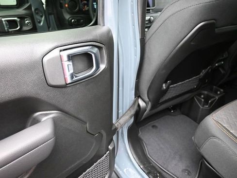 New 2026 Jeep Gladiator Mojave image 16