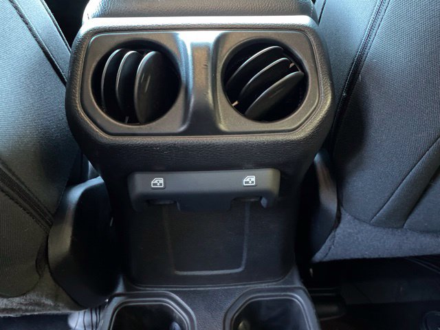 Used 2021 Jeep Wrangler Unlimited Sport AWD/4WD image 29