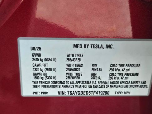 Used 2026 Tesla Model Y Long Range RWD image 37