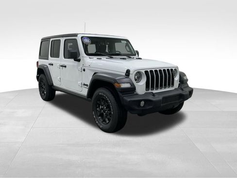 Used 2022 Jeep Wrangler Unlimited Sport AWD/4WD image 5