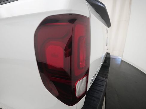 Certified 2023 Honda Ridgeline Sport image 32