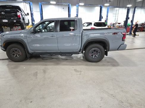 Used 2025 Nissan Frontier PRO-4X image 1