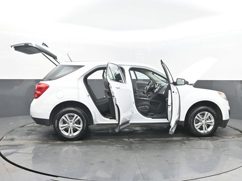 Used 2013 Chevrolet Equinox LS image 46