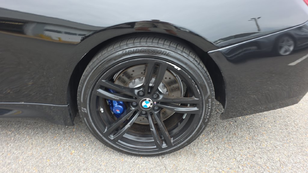 Used 2015 BMW M4 Convertible RWD image 10