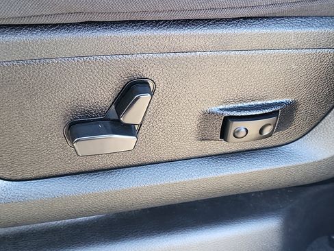 Certified 2024 RAM 3500 Big Horn w/ Sport Appearance Package image 20