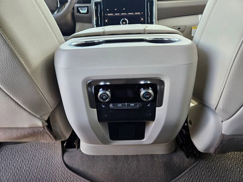 New 2026 GMC Yukon Denali image 25