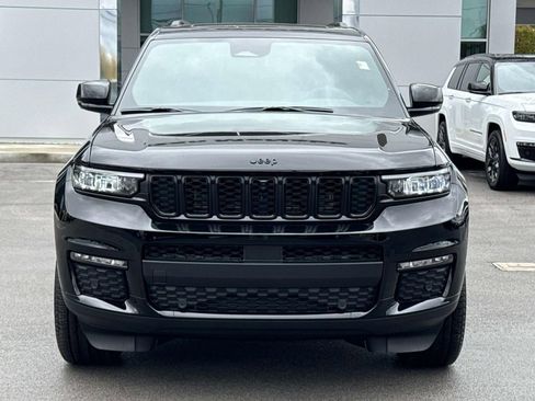 New 2025 Jeep Grand Cherokee L Limited w/ Luxury Tech Group II image 2