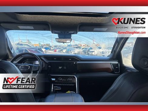 Used 2023 GMC Sierra 1500 Denali w/ Denali Reserve Package image 23