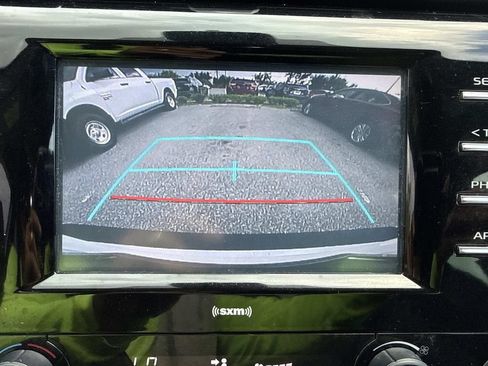 Used 2020 Toyota Camry SE FWD image 30
