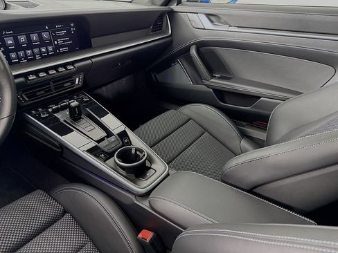 Certified 2022 Porsche 911 Turbo S AWD/4WD image 28