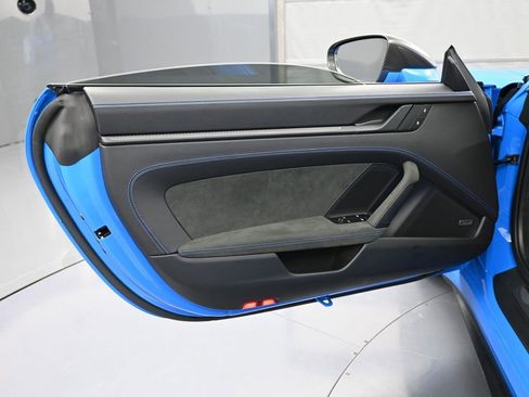 Certified 2022 Porsche 911 GT3 image 15