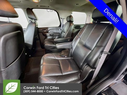 Used 2007 GMC Yukon Denali AWD/4WD image 30