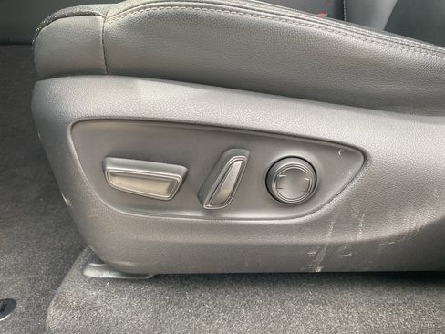 Used 2024 Toyota Land Cruiser image 18