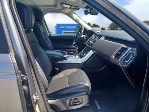 Used 2019 Land Rover Range Rover Sport HSE AWD/4WD image 31