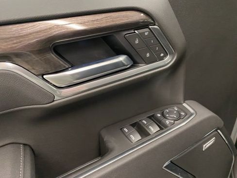 New 2025 Chevrolet Silverado 1500 LTZ w/ LTZ Convenience Package II image 25