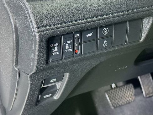 Certified 2023 Honda Odyssey Sport image 25