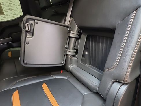 Used 2021 GMC Sierra 1500 AT4 w/ AT4 Value Package image 17