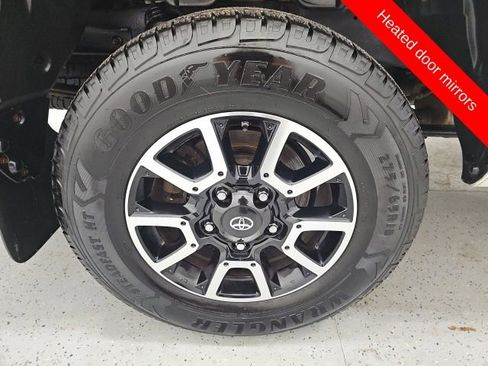 Used 2015 Toyota Tundra SR5 image 7