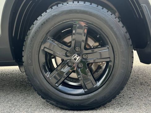 Used 2022 Honda Ridgeline Black Edition image 11