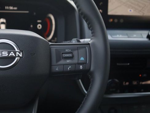 New 2026 Nissan Rogue Platinum w/ Platinum Premium Package image 9