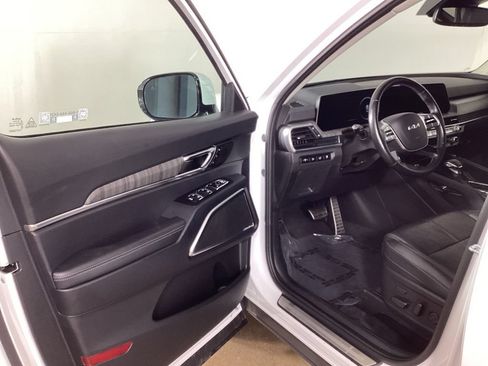 Used 2024 Kia Telluride SX X-Line AWD/4WD image 9