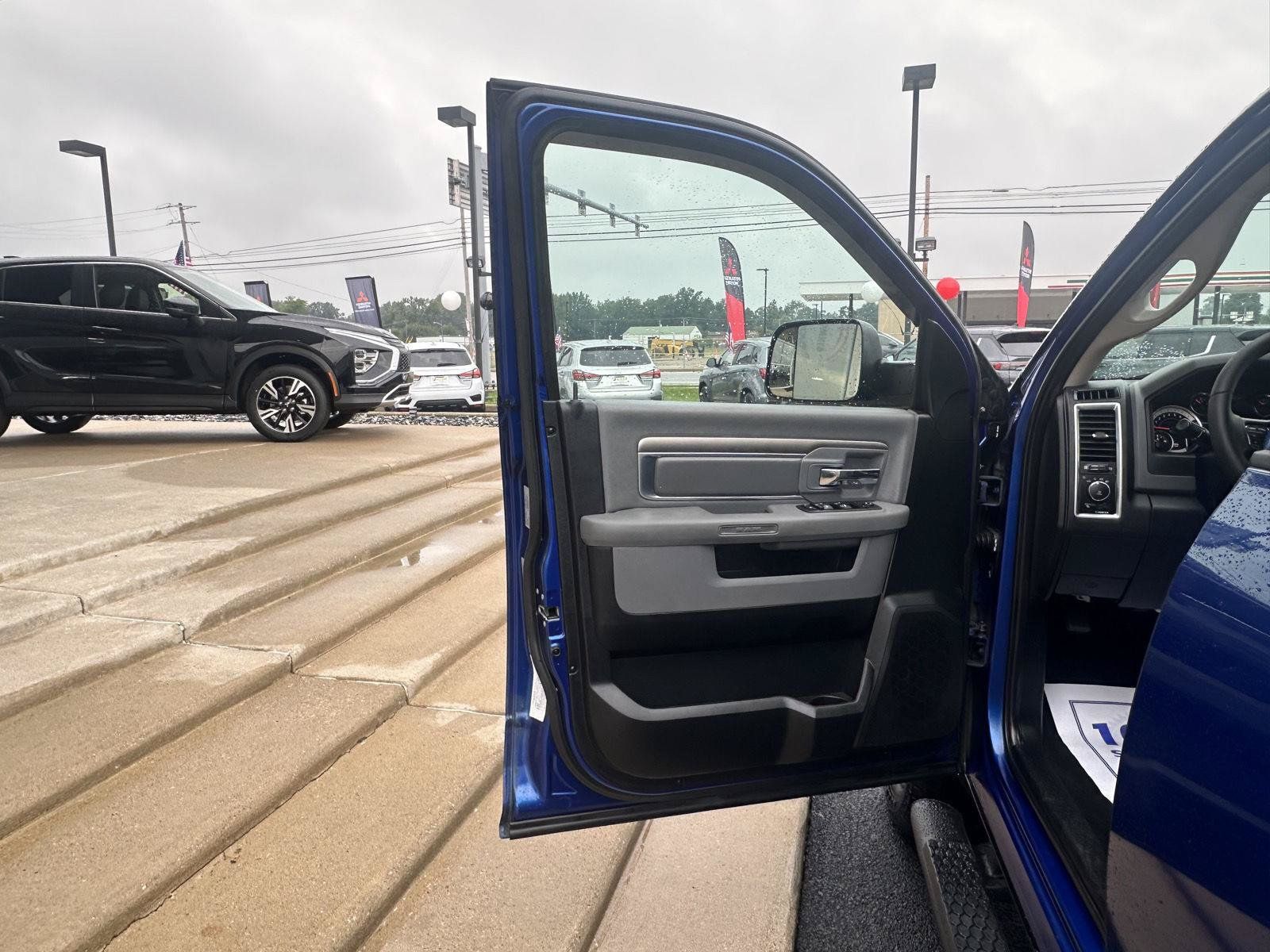 Used 2017 RAM 1500 Outdoorsman AWD/4WD image 18