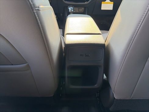 New 2026 Buick Envista Avenir image 13