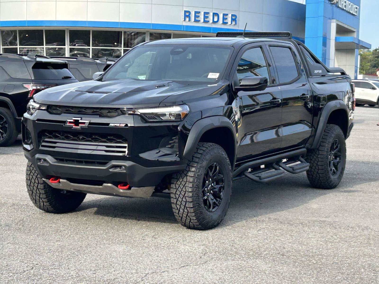 New 2026 Chevrolet Colorado ZR2 w/ Midnight Edition AWD/4WD image 3