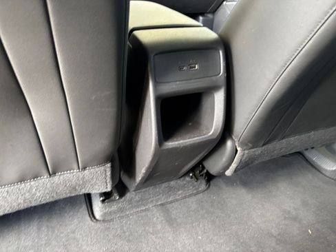 Used 2025 Chevrolet Trax LT FWD image 22