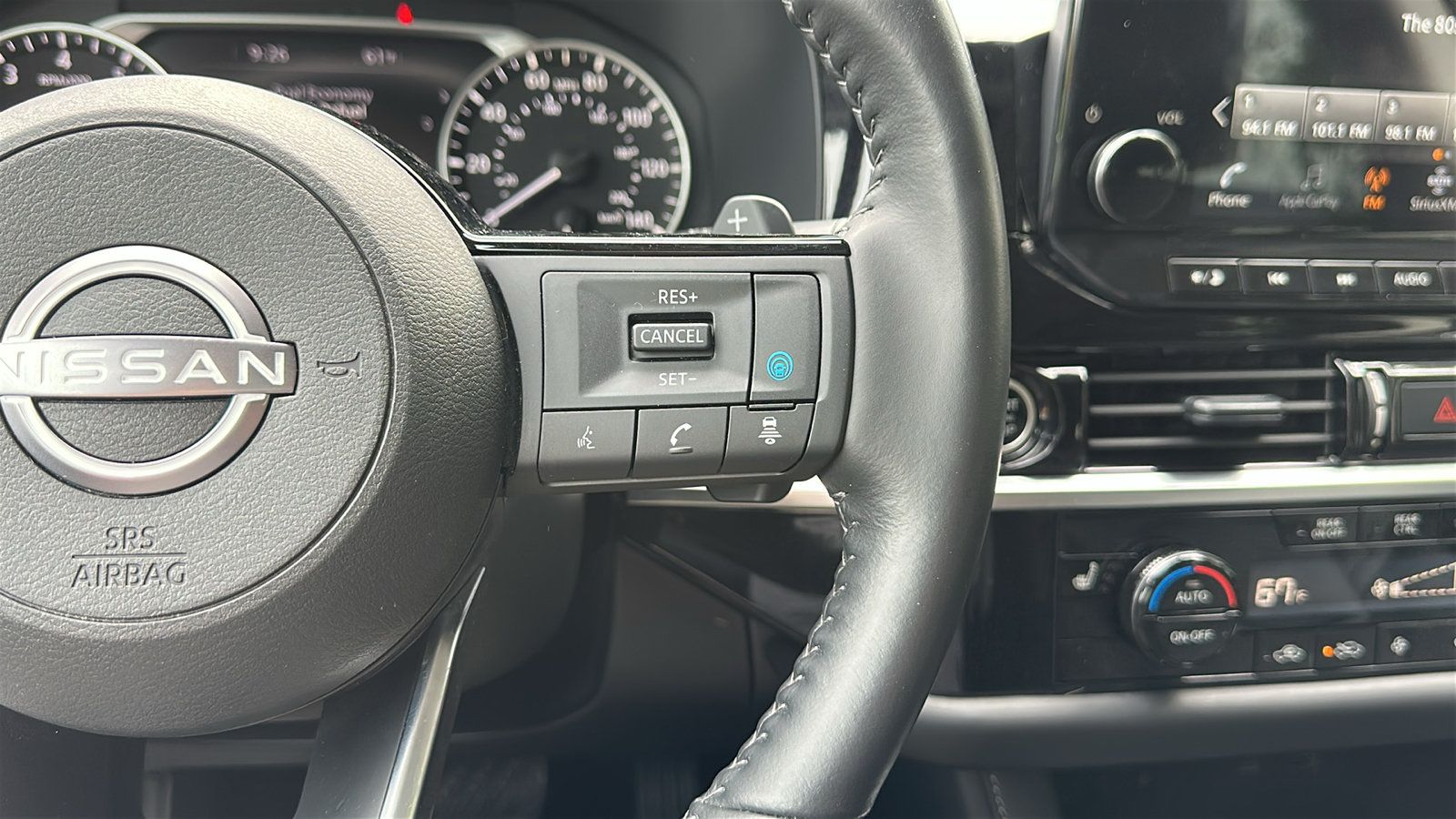 Certified 2024 Nissan Pathfinder SL AWD/4WD image 15