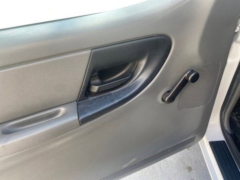 Used 2010 Ford Ranger XL image 31