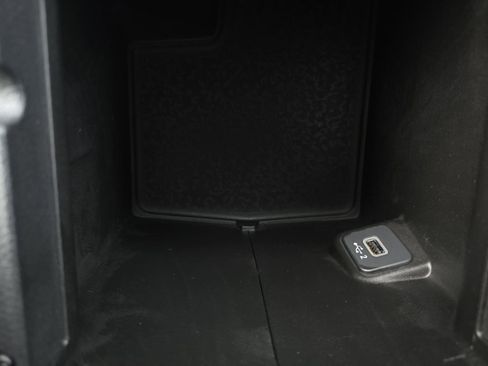 Used 2021 Jeep Wrangler Sport image 21