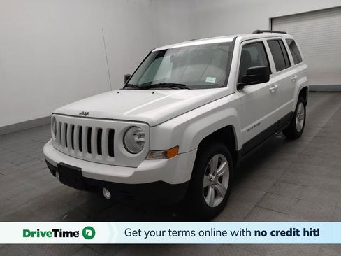 Used 2016 Jeep Patriot Latitude AWD/4WD image 1