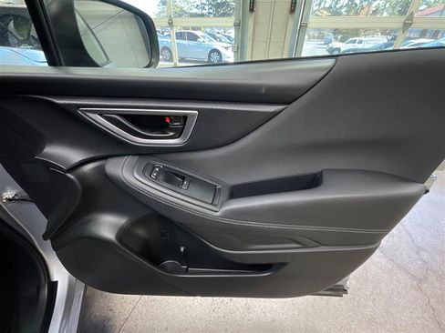 Used 2021 Subaru Forester image 17