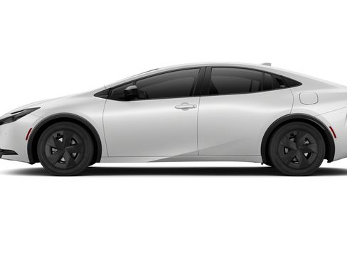 New 2027 Toyota Prius Plug-In Hybrid FWD image 4